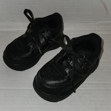 Nike Air Force 1 LE Triple