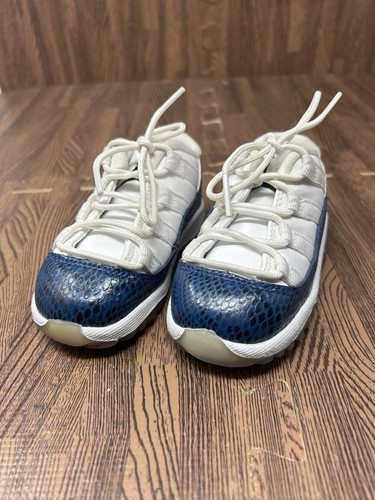 Nike air jordan retro low - 11,